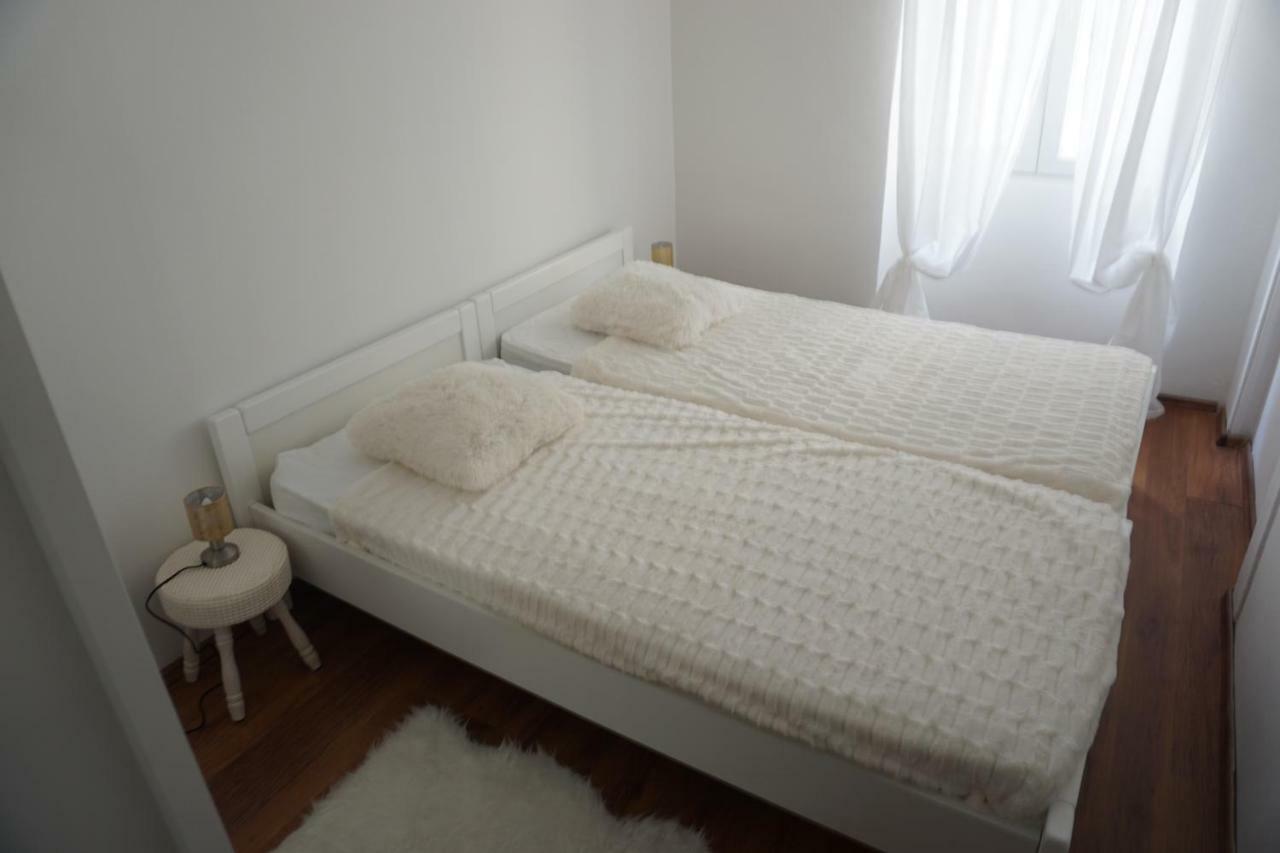 Apartment Corto *